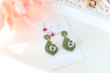 Load image into Gallery viewer, Green Floral Dangle Earrings