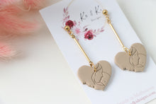 Load image into Gallery viewer, Mom Heart Shaped Dangle Earrings
