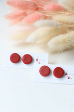 Load image into Gallery viewer, Plain Round Stud Earrings