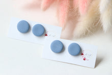 Load image into Gallery viewer, Plain Round Stud Earrings