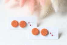 Load image into Gallery viewer, Textured Round Stud Earrings