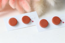 Load image into Gallery viewer, Plain Round Stud Earrings