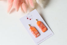 Load image into Gallery viewer, Arch Resin Dangle Earrings