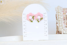 Load image into Gallery viewer, 6 Petal Flower ( Pink )