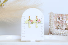 Load image into Gallery viewer, Floral Umbrela ( Light Green )