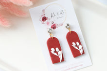 Load image into Gallery viewer, white_tulip_dangle_handmade_earrings_front_zoom_view