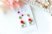 Load image into Gallery viewer, Birth Flower - June
