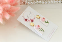 Load image into Gallery viewer, Birth Flower - November

