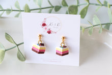 Load image into Gallery viewer, Medium Size Floral Studs
