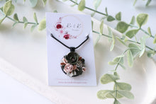 Load image into Gallery viewer, Navy Blue Theme Necklace
