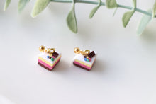 Load image into Gallery viewer, Medium Size Floral Studs
