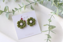 Load image into Gallery viewer, Medium Size Floral Studs
