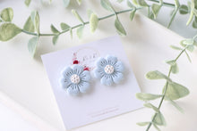 Load image into Gallery viewer, Medium Size Floral Studs
