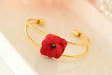 Load image into Gallery viewer, Red Flower Handmade Bracelet

