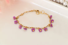 Load image into Gallery viewer, Flower Handmade Bracelet
