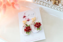 Load image into Gallery viewer, Red Floral Circular Dangle Earrings
