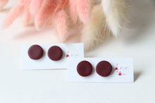 Load image into Gallery viewer, Plain Round Stud Earrings
