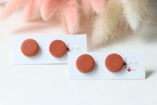 Load image into Gallery viewer, Plain Round Stud Earrings
