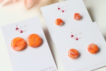 Load image into Gallery viewer, Orange Circle Resin Earrings
