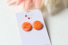 Load image into Gallery viewer, Orange Circle Resin Earrings
