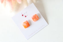 Load image into Gallery viewer, Square Resin Earrings
