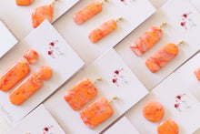 Load image into Gallery viewer, Square Resin Earrings
