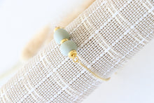 Load image into Gallery viewer, Pale Green Clay Beads Bracelet
