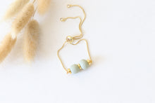 Load image into Gallery viewer, Pale Green Clay Beads Bracelet
