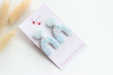 Load image into Gallery viewer, Blue Paua Iridiscent Shell Earrings
