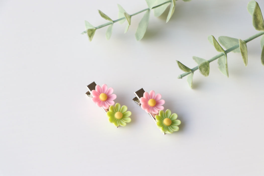 Pink and Green Flower Clips