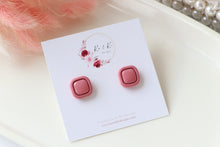 Load image into Gallery viewer, square_minimalist_stud_earrings_handmade_front_view
